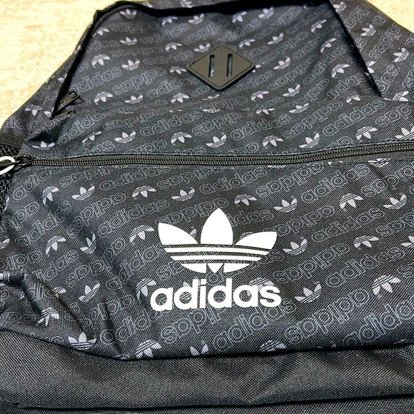 Adidas Logo Backpack. New With Tags - Picture 2 of 9